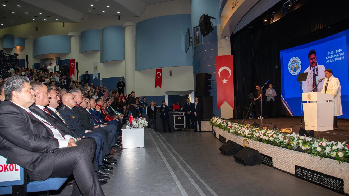 Selçuk Üniversitesi akademik yıl açılışı, Bakan Ali Yerlikaya’nın katılımıyla gerçekleşti